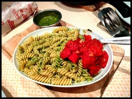 Barilla N°98 con Pesto a la Genovese e pomodori